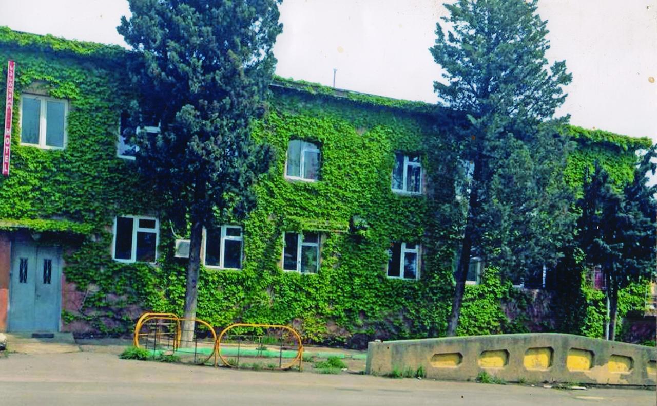 Hotel Lilo Near Airport Tbilisi Eksteriør bilde